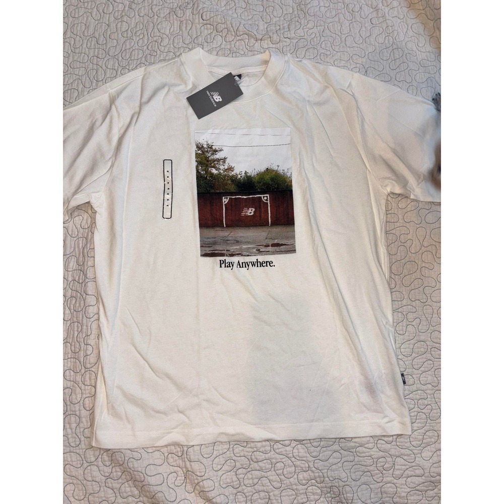 New Balance Mens Play Anywhere T-Shirt Size‎ Medium